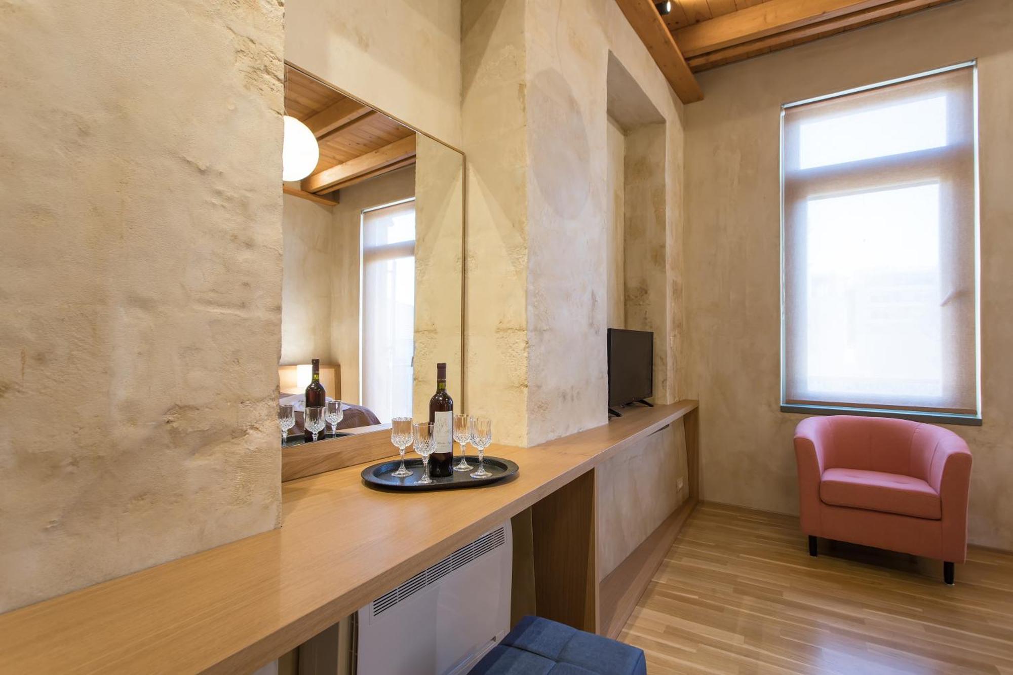 Polixeny'S Suites Chania  ภายนอก รูปภาพ